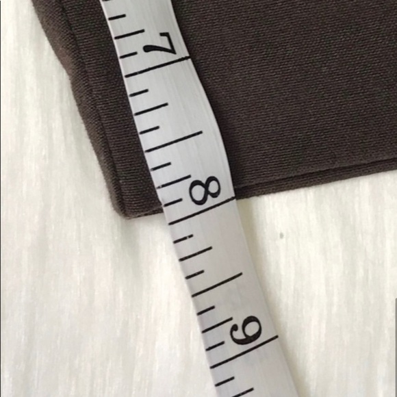 NWOT Amy Byer brown stretch bermuda shorts size 8 - Picture 4 of 5